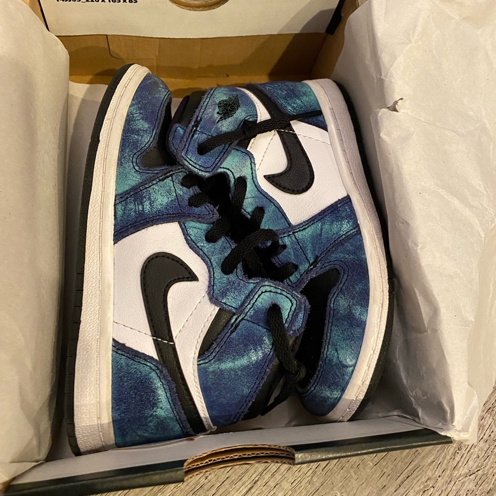 Jordan retro tye dye toddler shoes size 10c